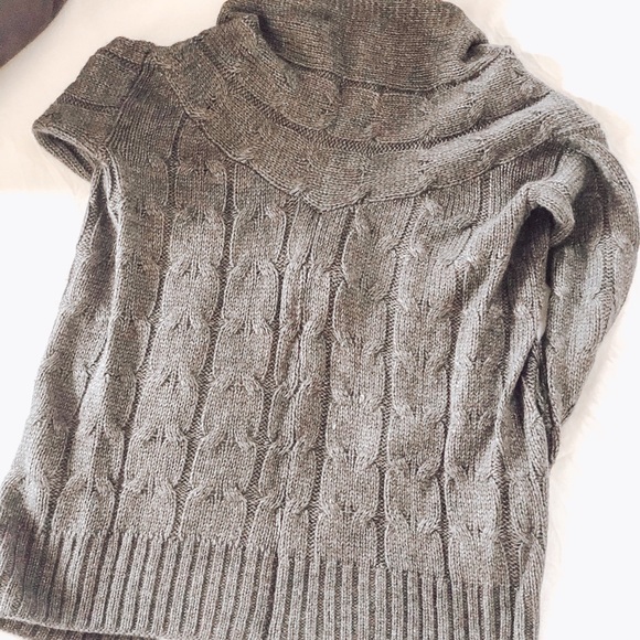 Mossimo Gray Sweater - Picture 4 of 4